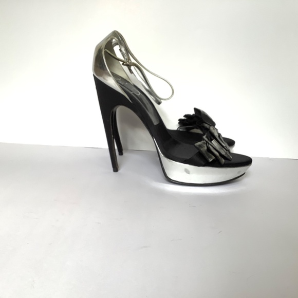 Roger Vivier high heels - Picture 7 of 16